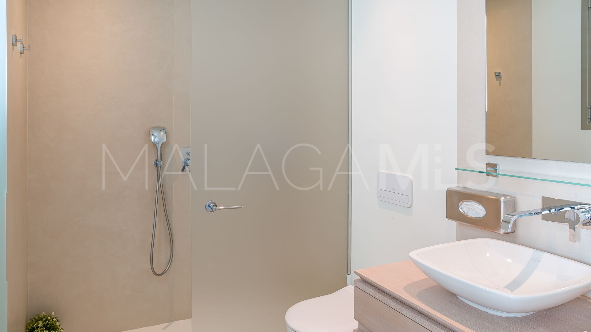 Wohnung for sale in 9 Lions Residences