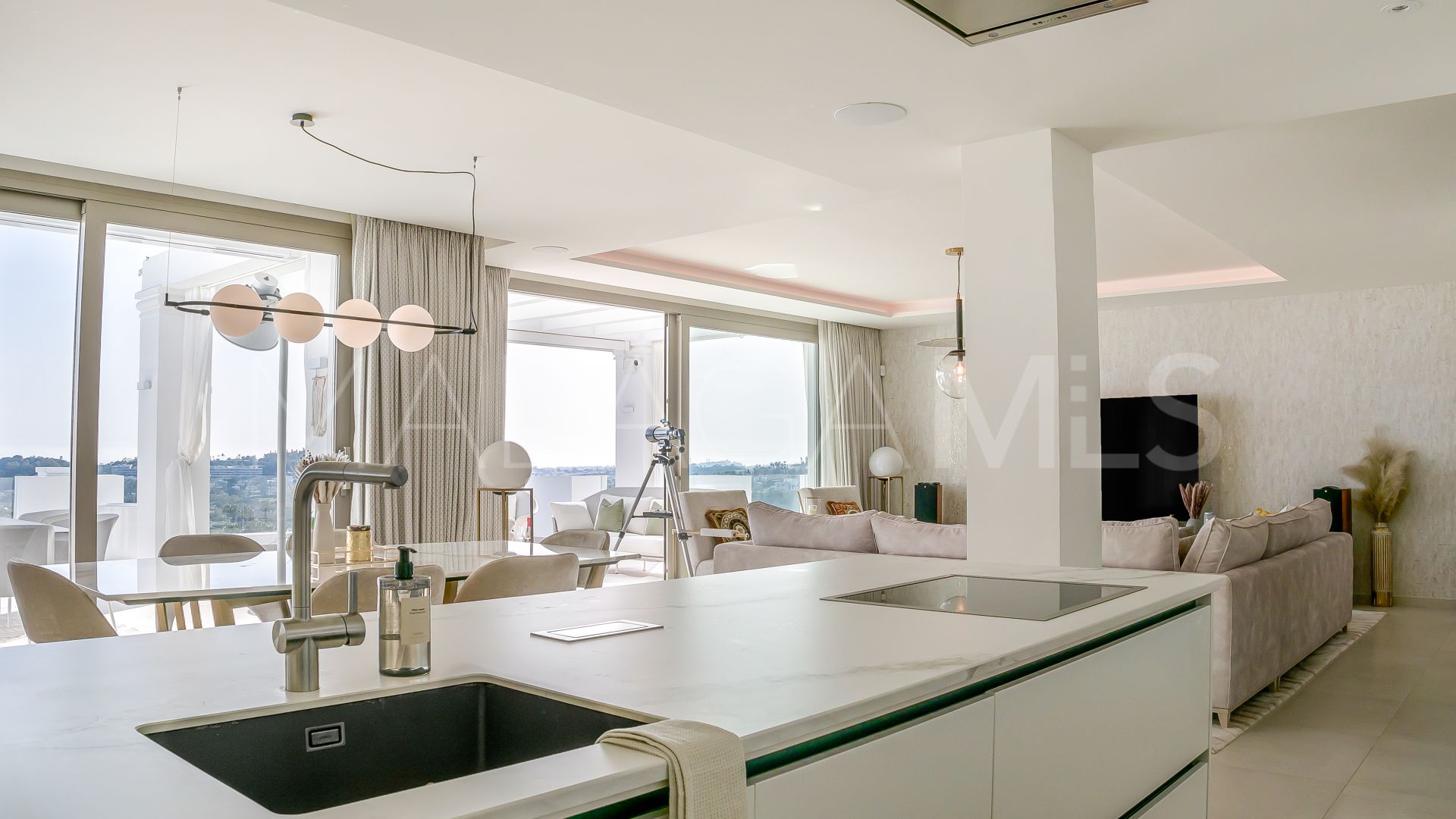 Wohnung for sale in 9 Lions Residences