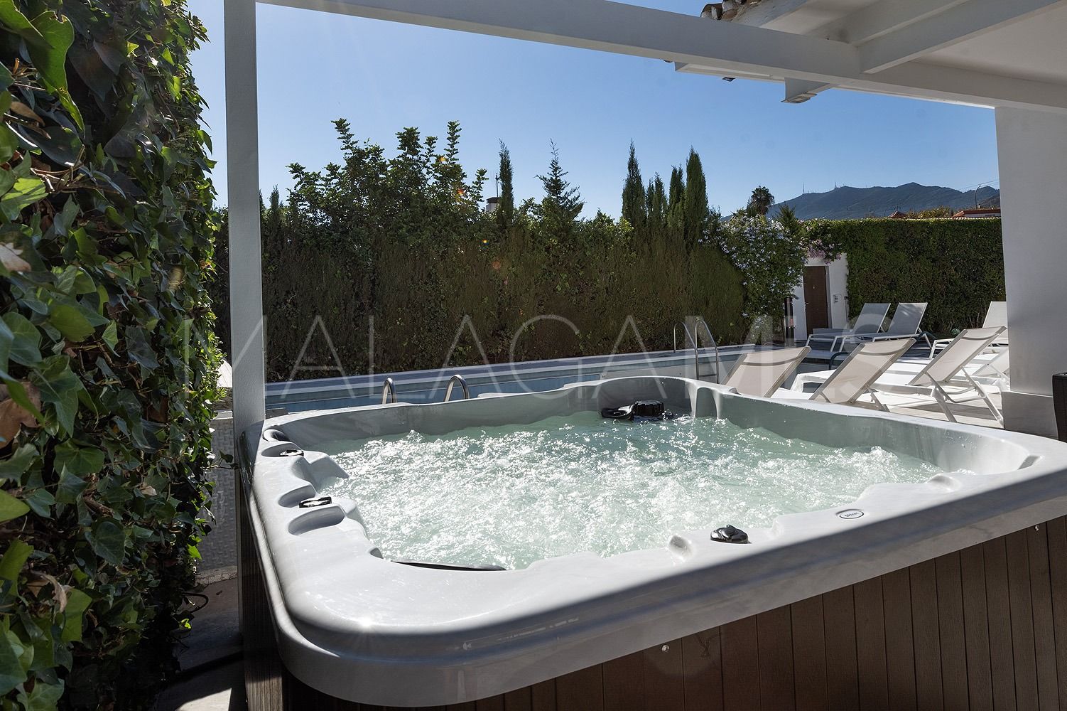 Villa for sale in Benalmadena Costa