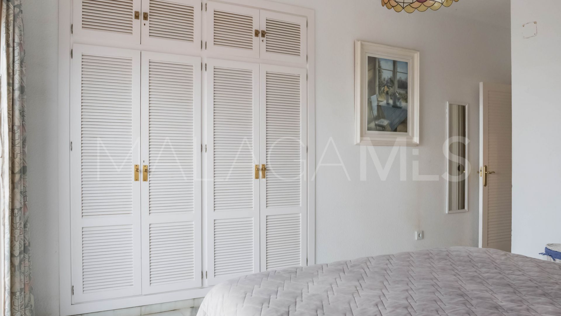 Maison de ville for sale in La Duquesa