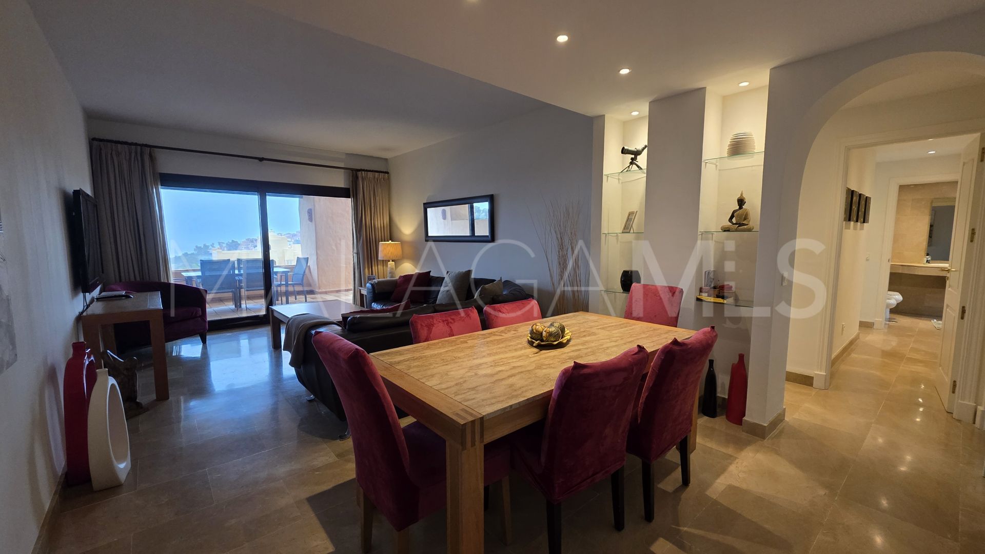 Buy apartamento planta baja with 3 bedrooms in La Duquesa