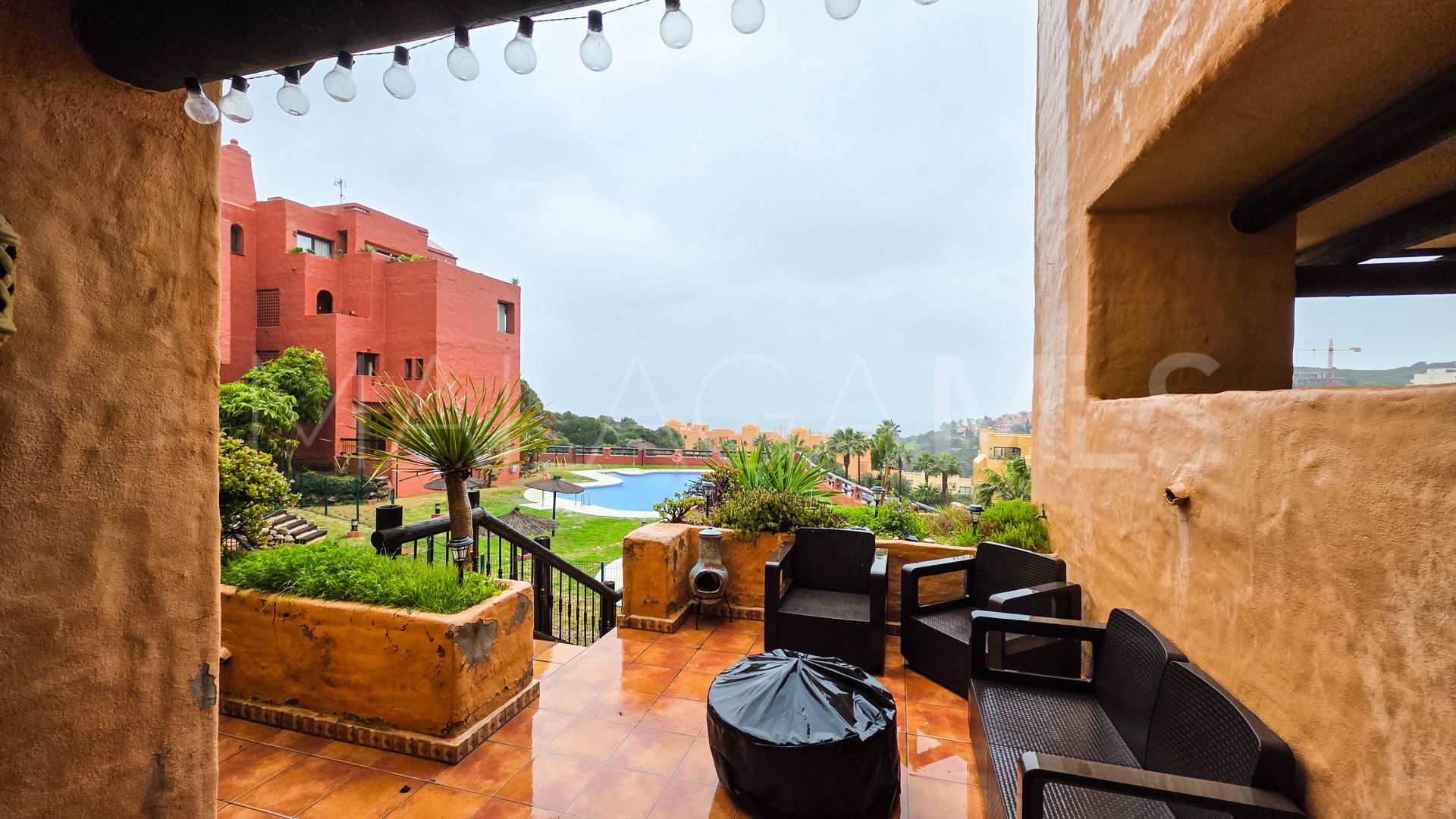 Markplanslägenhet for sale in La Duquesa