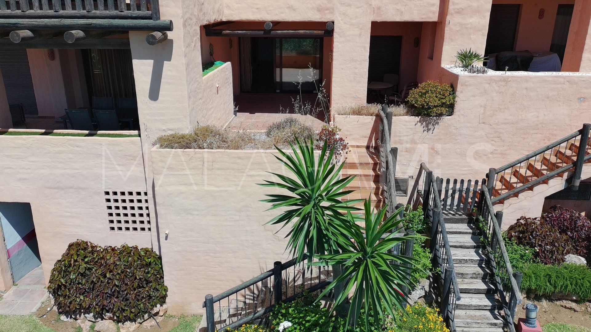 Se vende apartamento planta baja de 2 bedrooms in La Duquesa