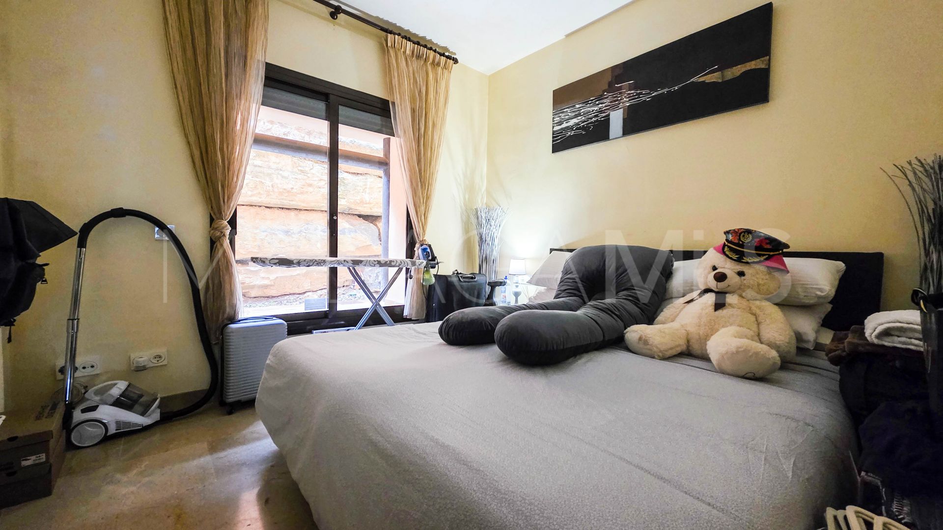 Markplanslägenhet for sale in La Duquesa