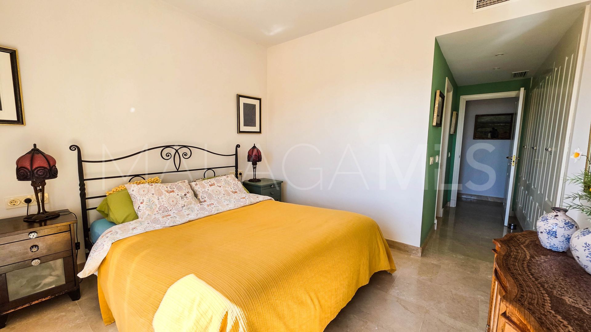 Penthouse in La Duquesa for sale