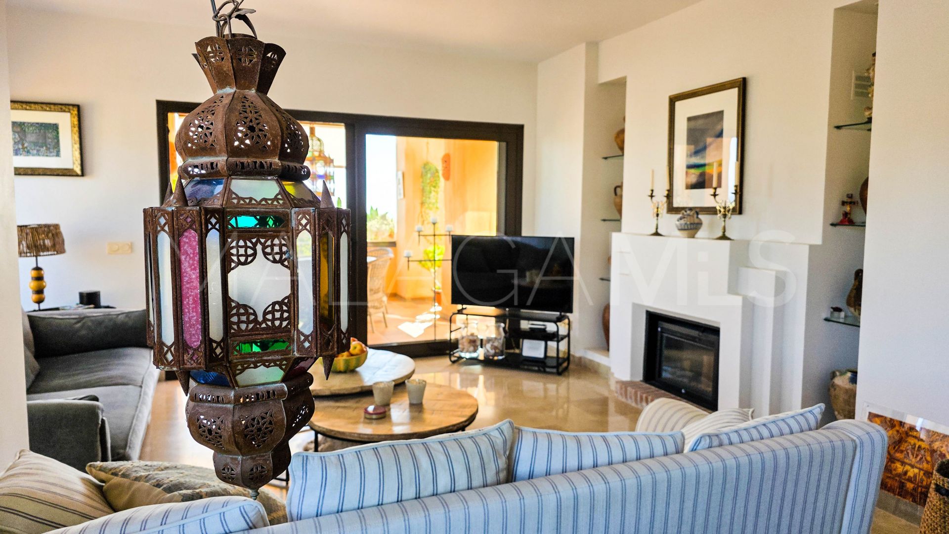 Penthouse in La Duquesa for sale