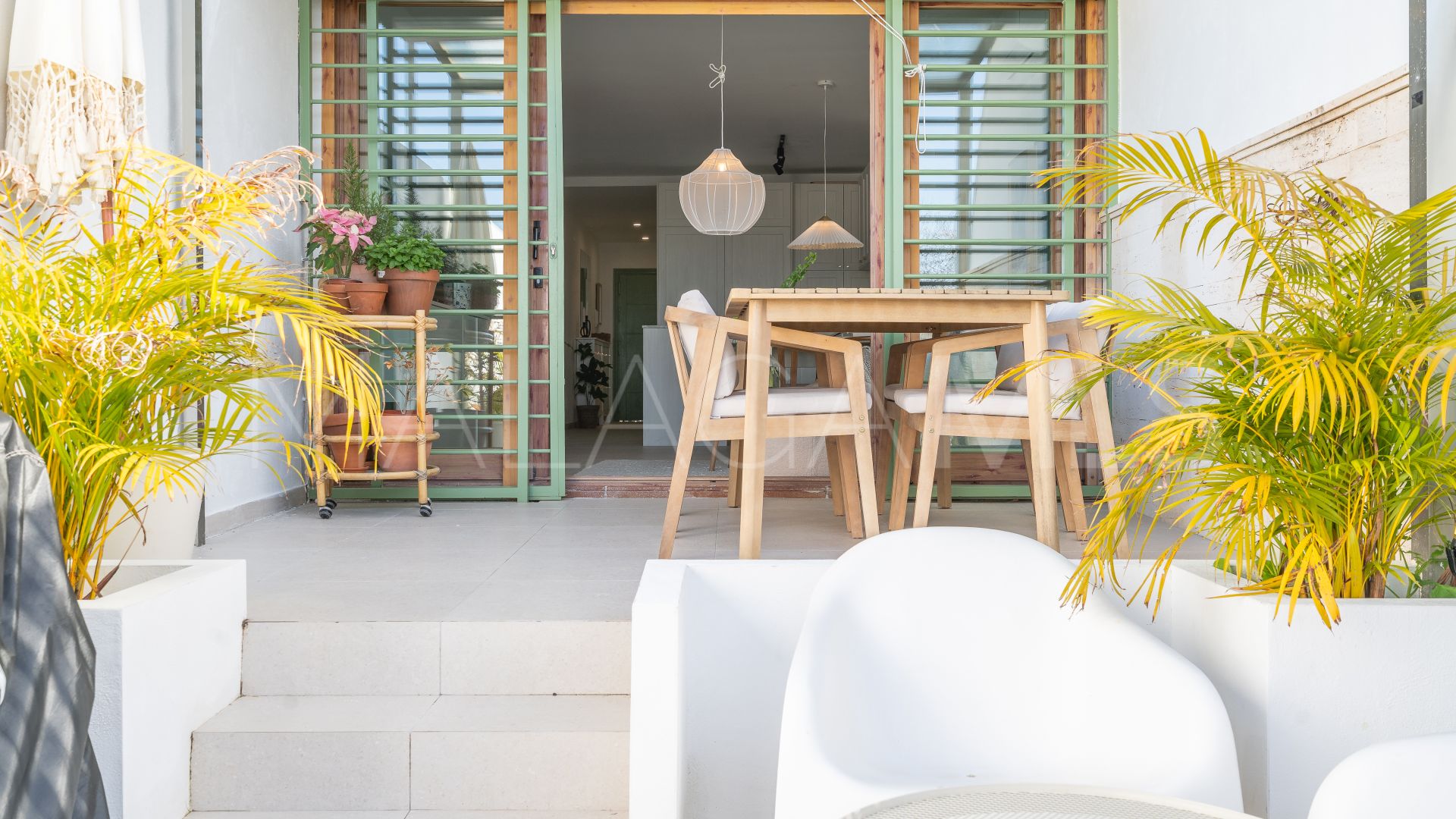 Adosado a la venta with 3 bedrooms in Seghers