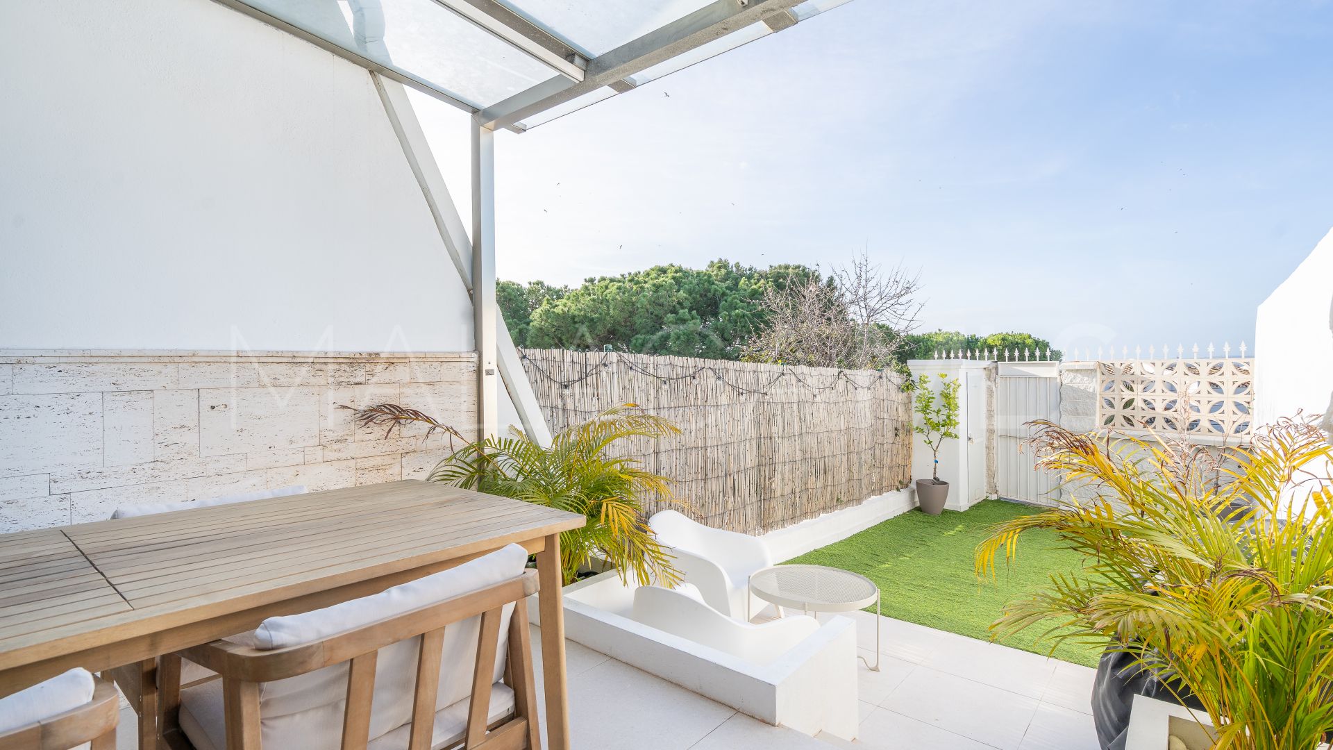 Adosado a la venta with 3 bedrooms in Seghers