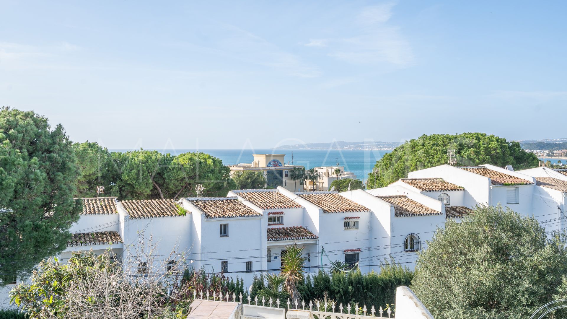 Adosado a la venta with 3 bedrooms in Seghers