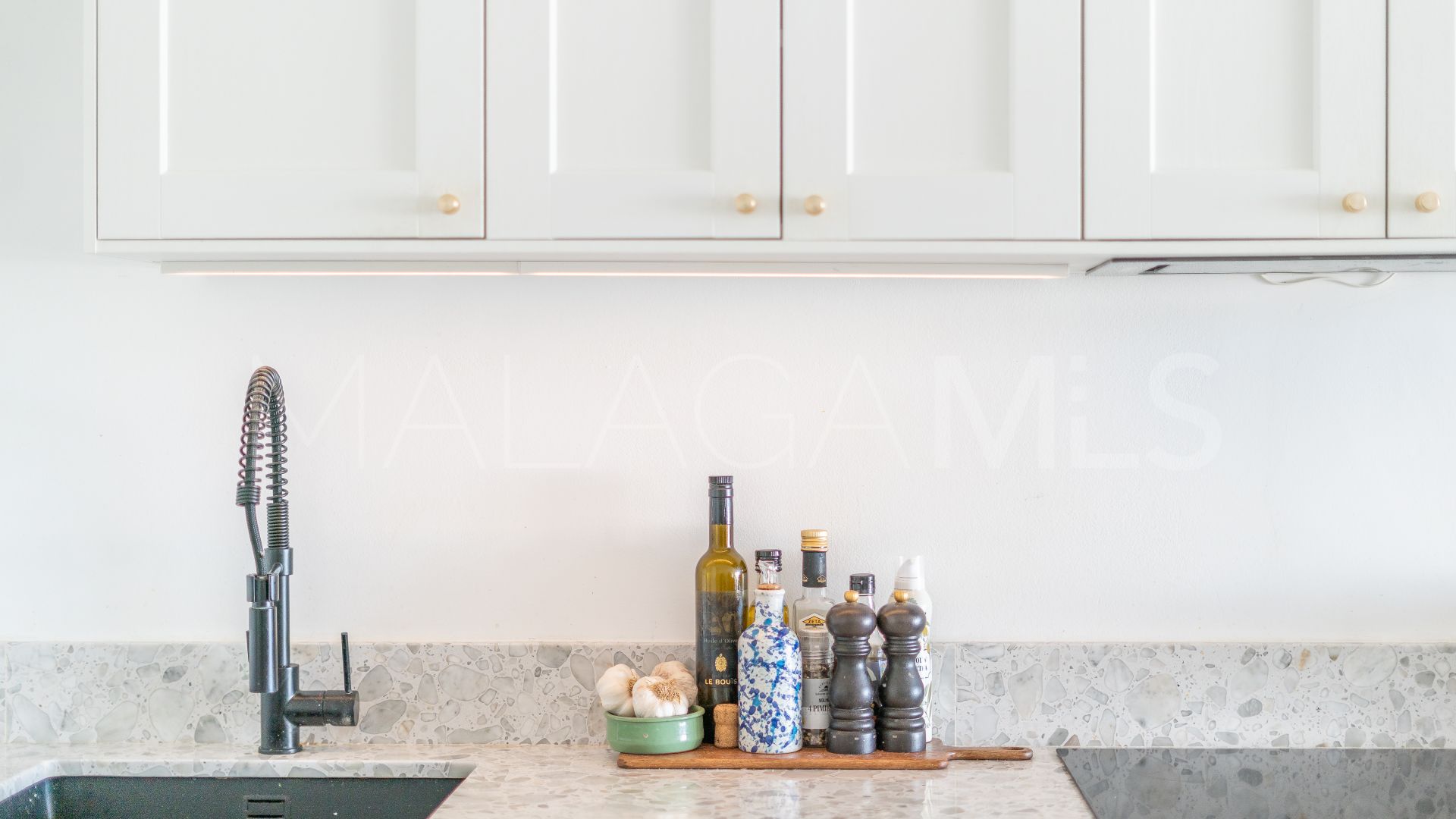 Adosado a la venta with 3 bedrooms in Seghers