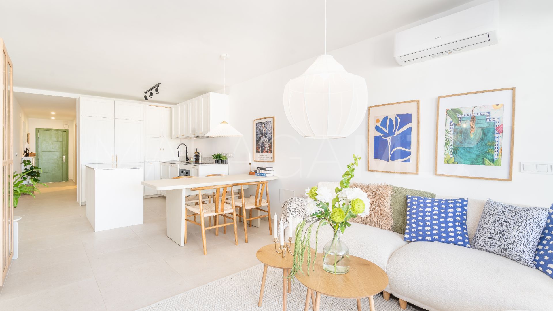 Adosado a la venta with 3 bedrooms in Seghers