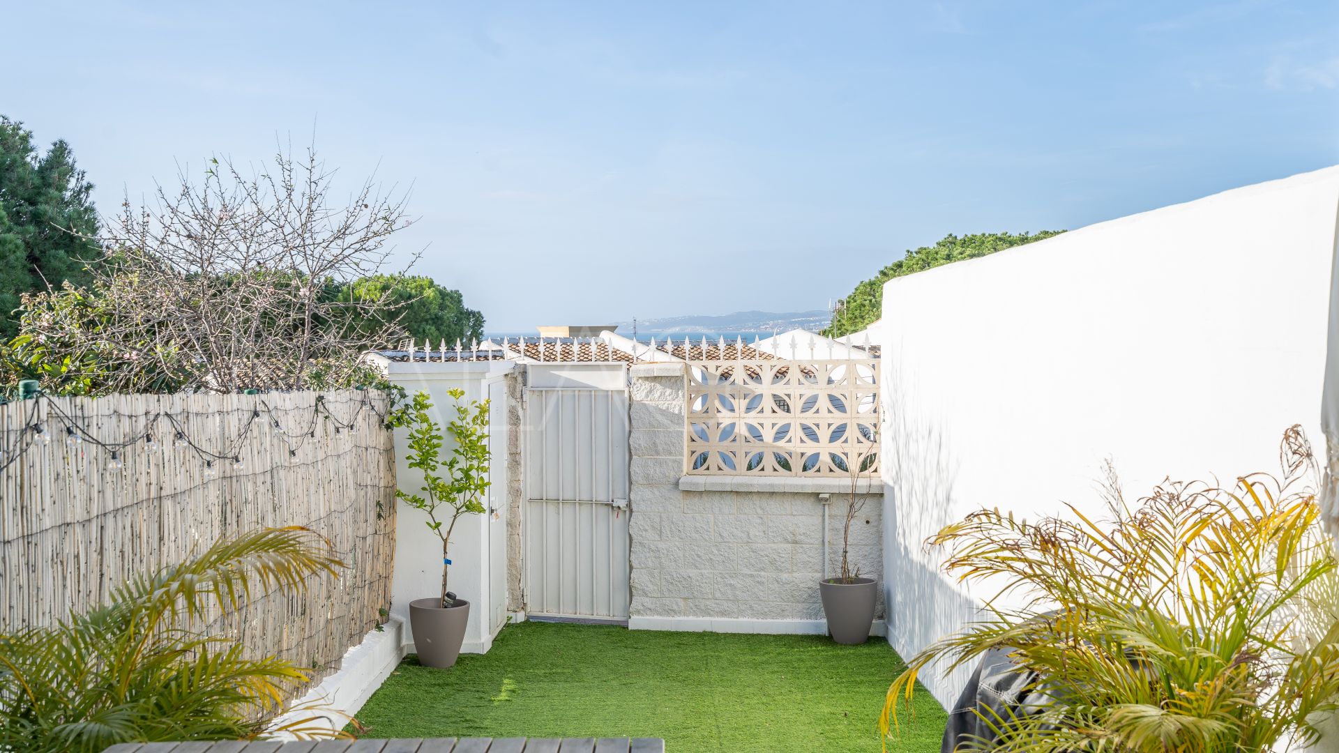 Adosado a la venta with 3 bedrooms in Seghers