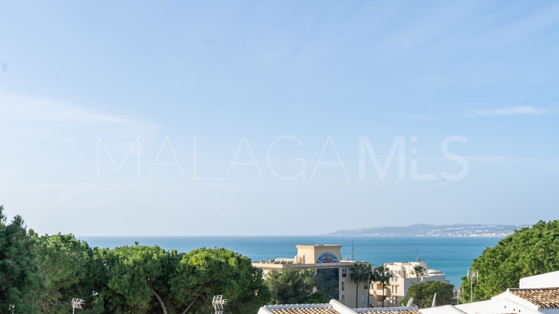 Adosado a la venta with 3 bedrooms in Seghers