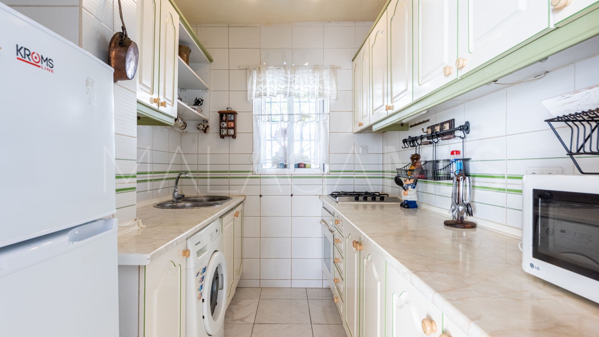 Adosado de 2 bedrooms for sale in Fuengirola Centro