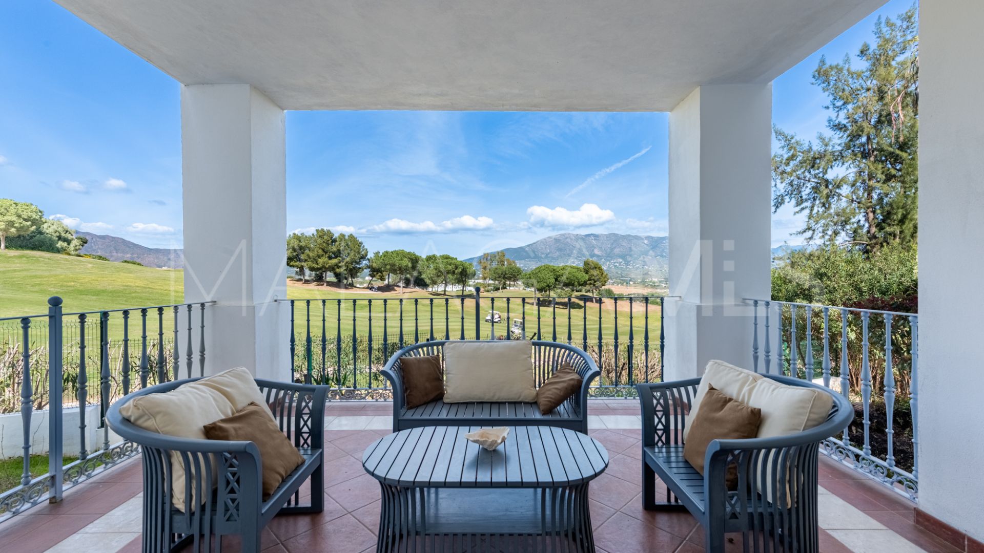 Villa for sale in La Cala Golf Resort