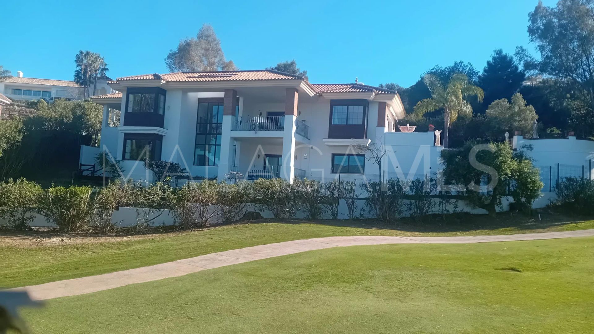 Villa for sale in La Cala Golf Resort