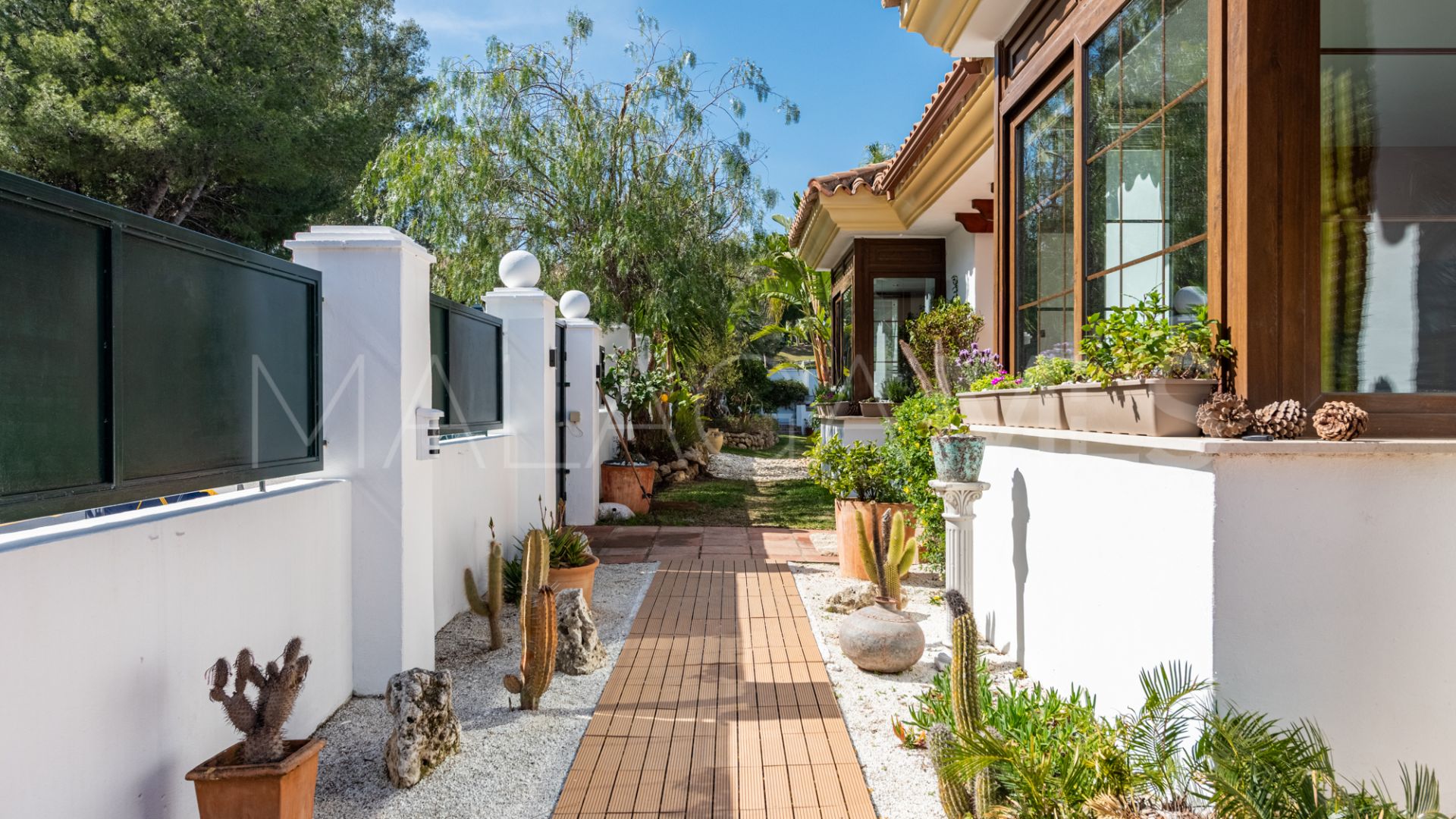 Villa for sale in La Cala Golf Resort