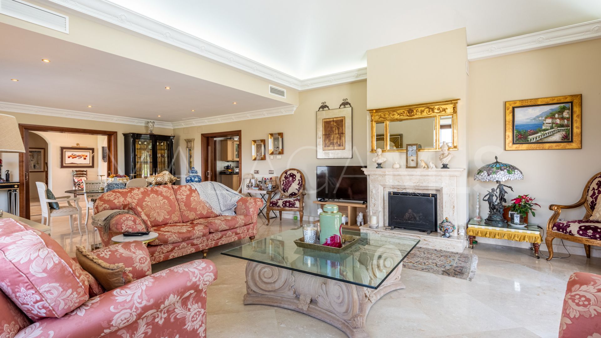 Villa for sale in La Cala Golf Resort