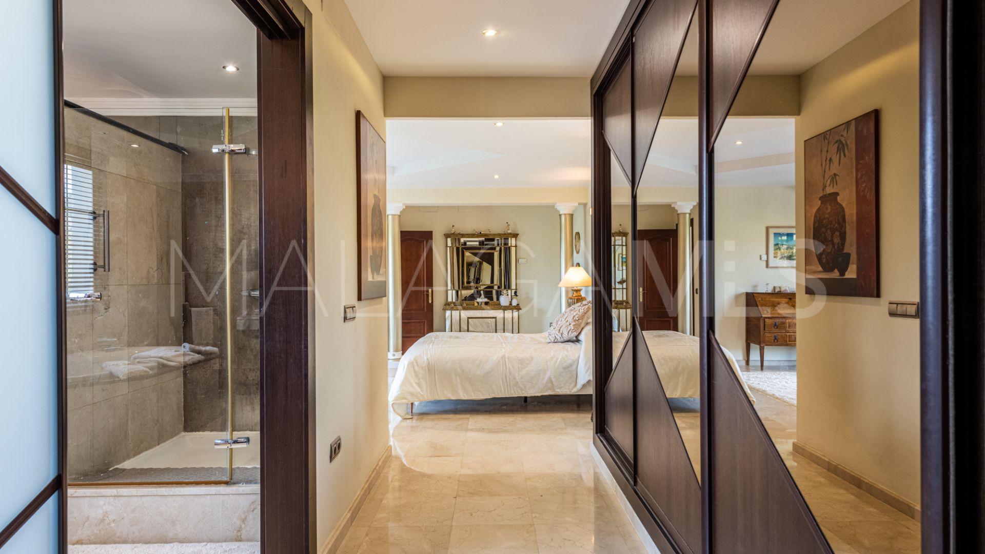 Villa for sale in La Cala Golf Resort