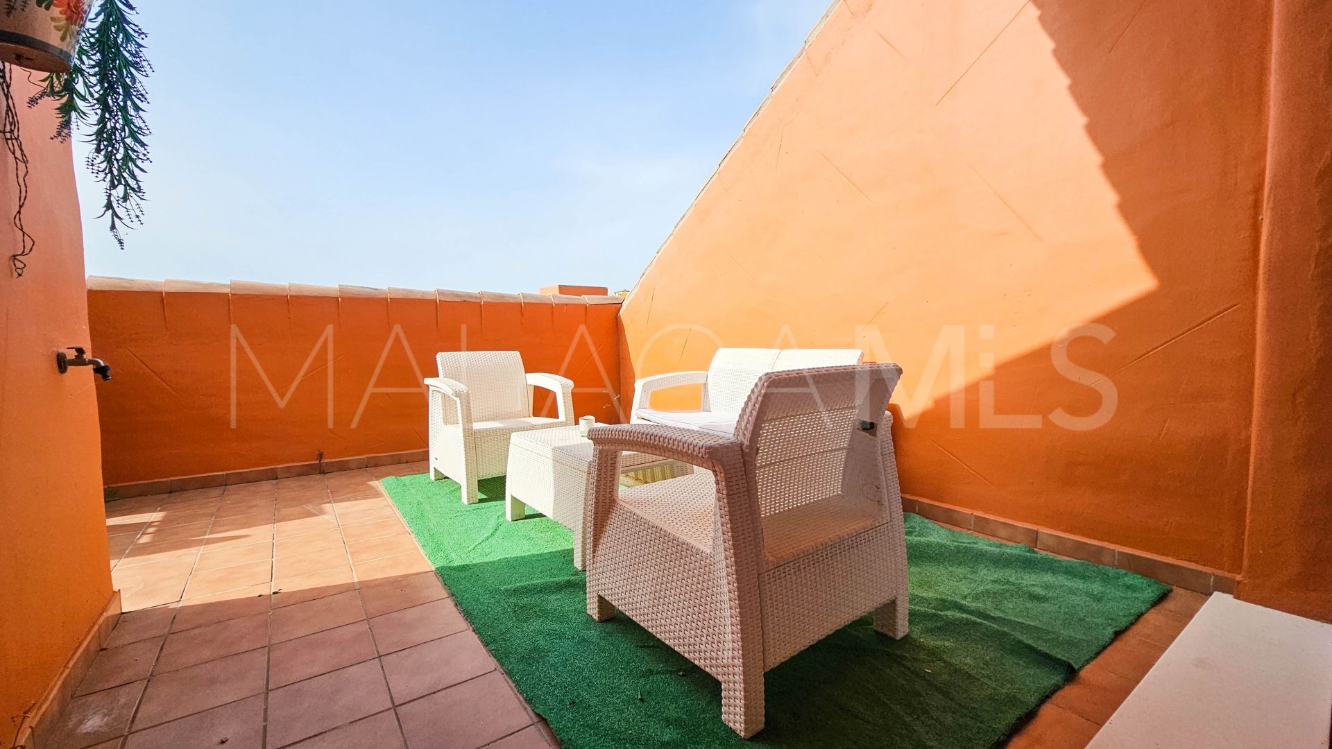 Takvåning for sale in La Duquesa