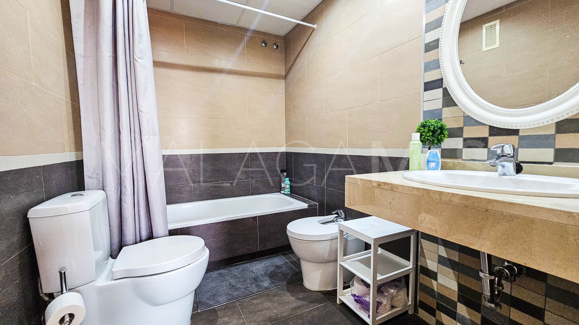 Takvåning for sale in La Duquesa