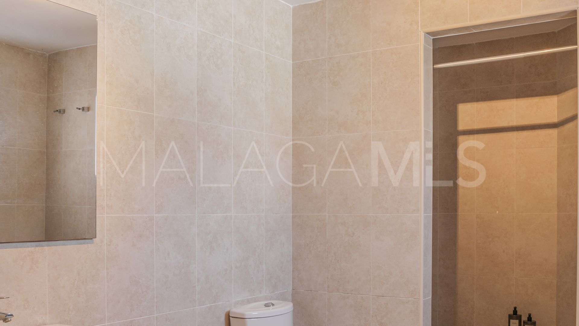 Takvåning for sale in Nueva Andalucia