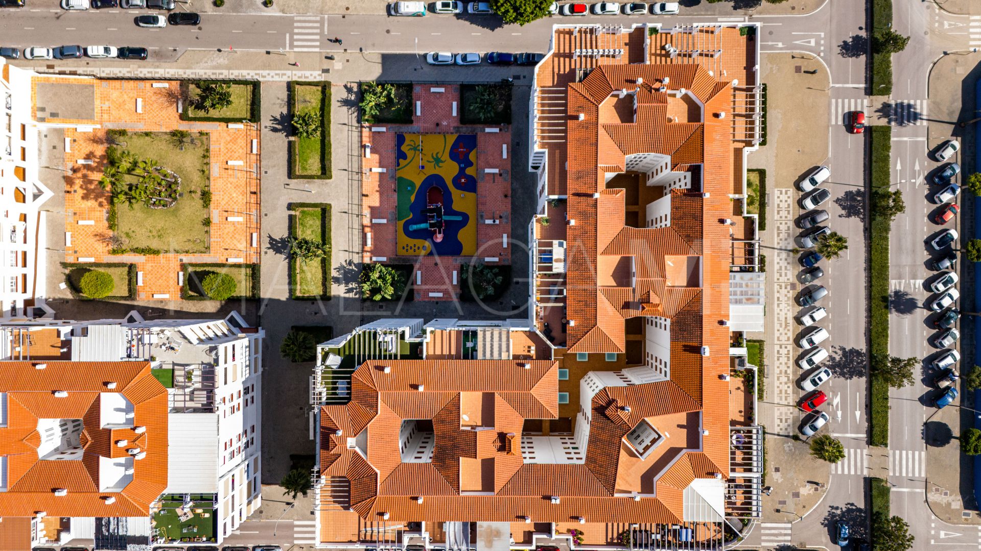 Takvåning for sale in Nueva Andalucia