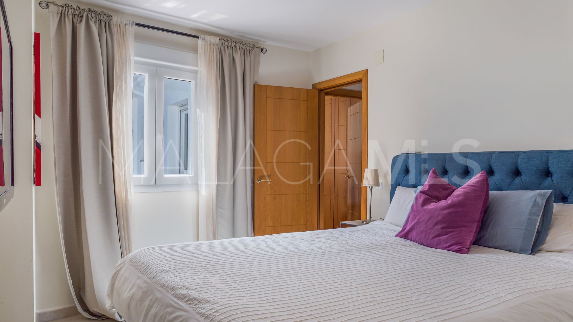 Takvåning for sale in Nueva Andalucia