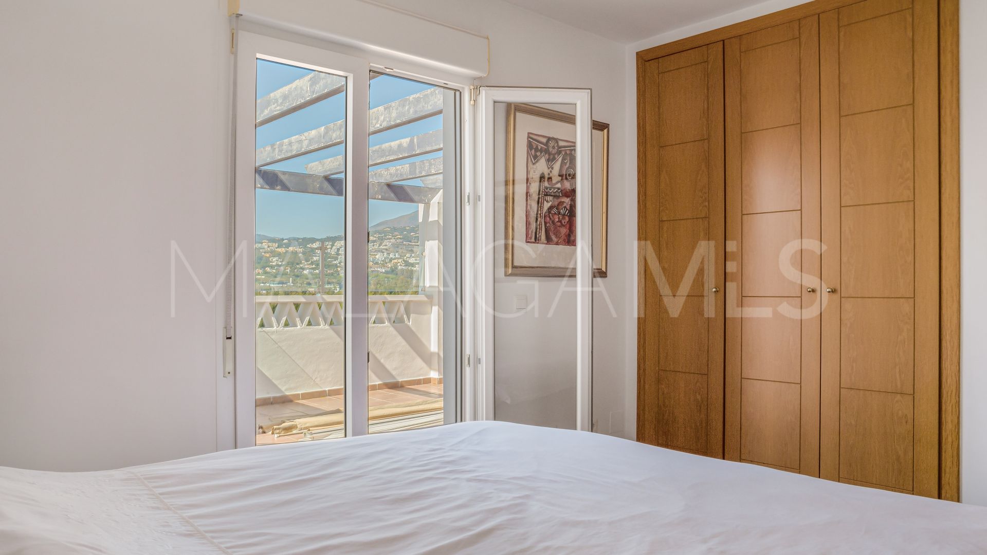 Takvåning for sale in Nueva Andalucia