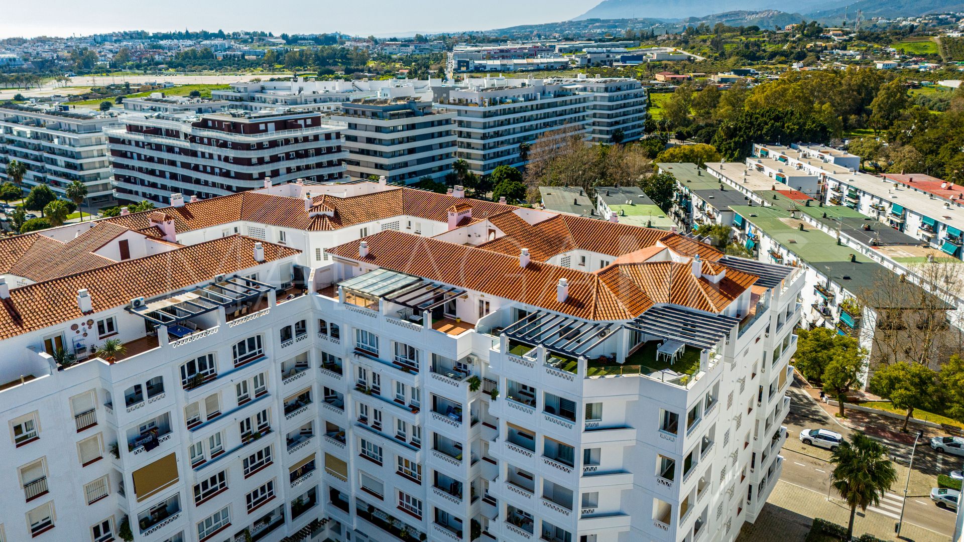 Takvåning for sale in Nueva Andalucia