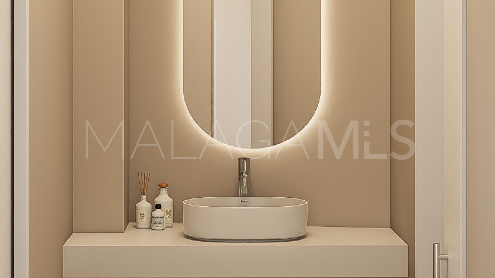 Maison de ville for sale in Estepona Old Town