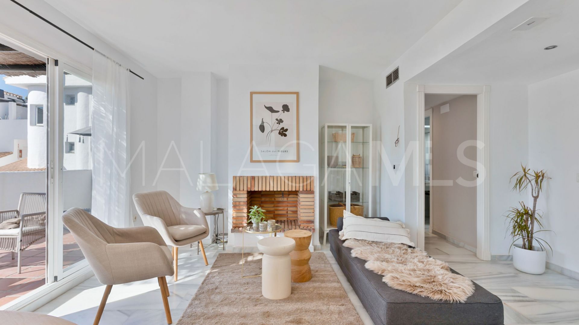 Duplex penthouse for sale in Nueva Andalucia