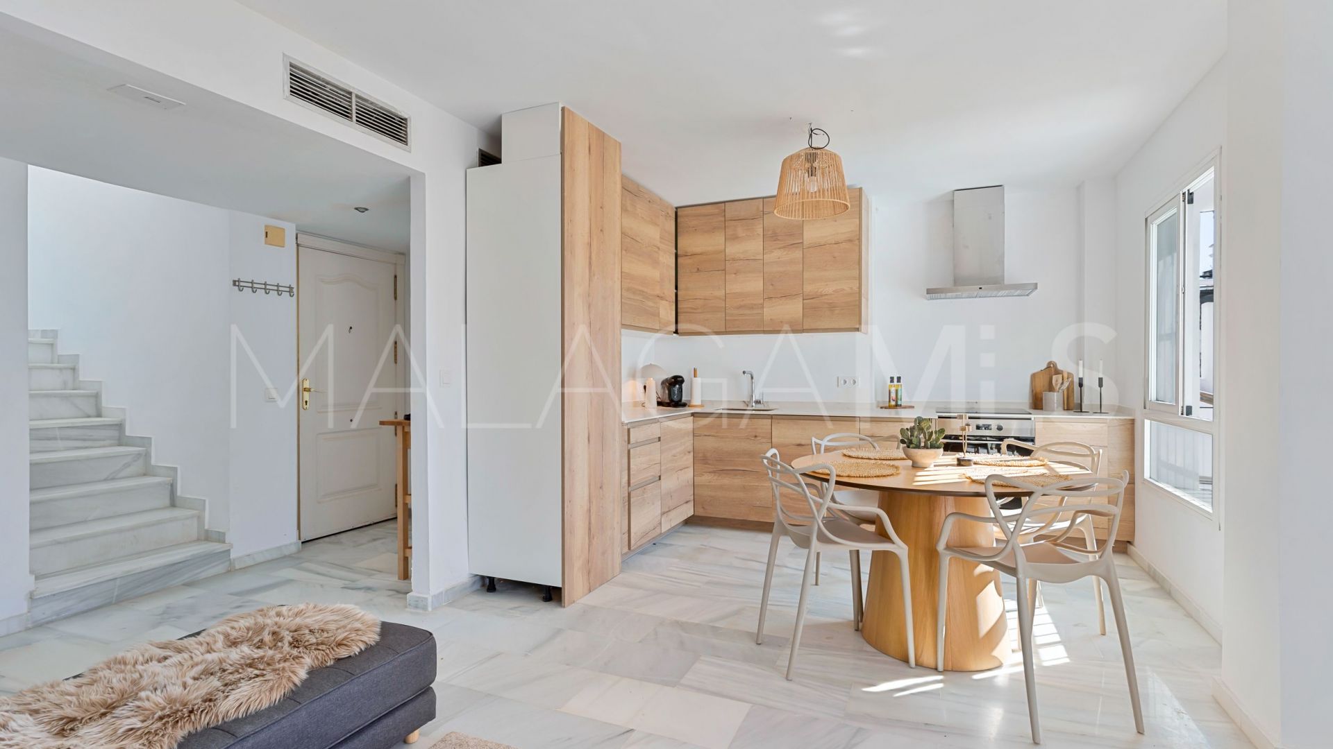 Duplex penthouse for sale in Nueva Andalucia