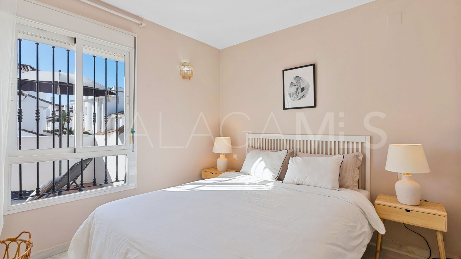 Duplex penthouse for sale in Nueva Andalucia