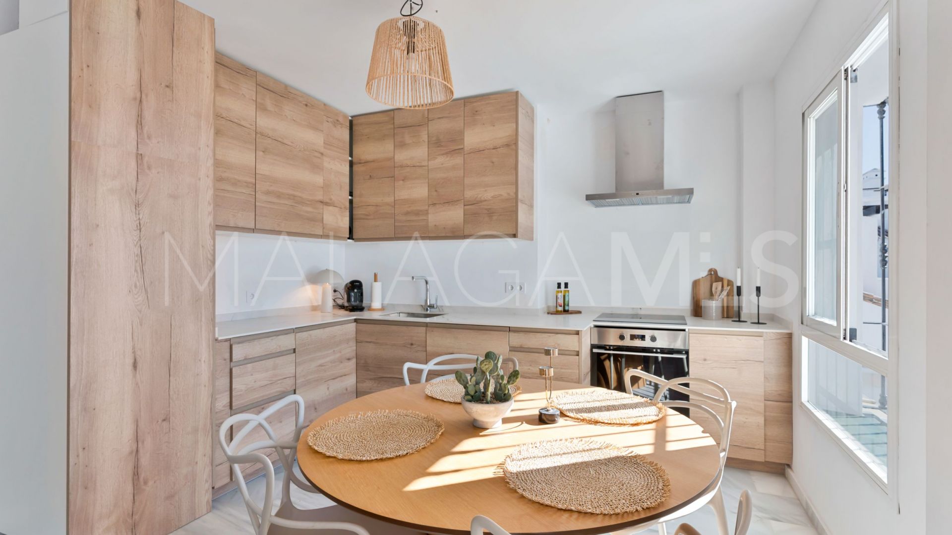 Duplex penthouse for sale in Nueva Andalucia