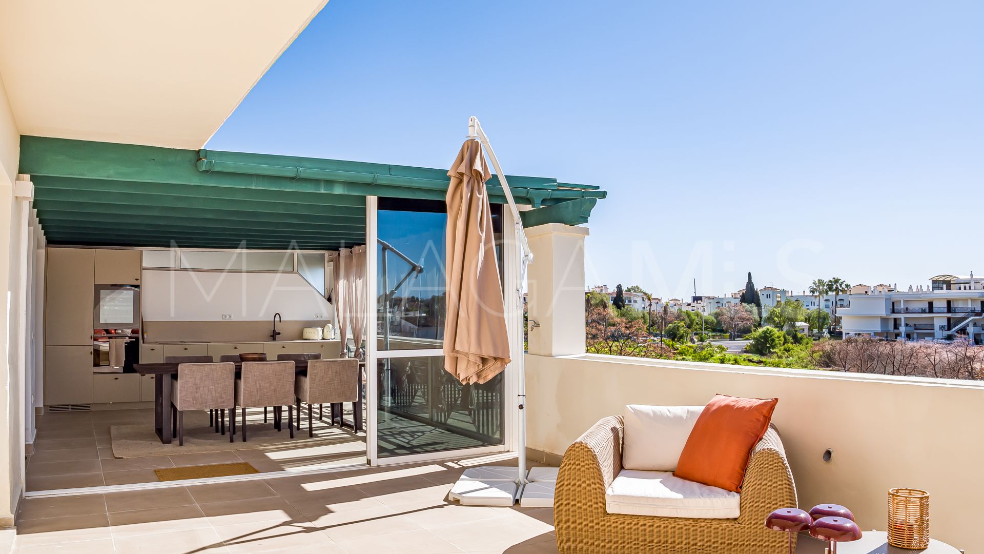 Takvåning for sale in Nueva Andalucia