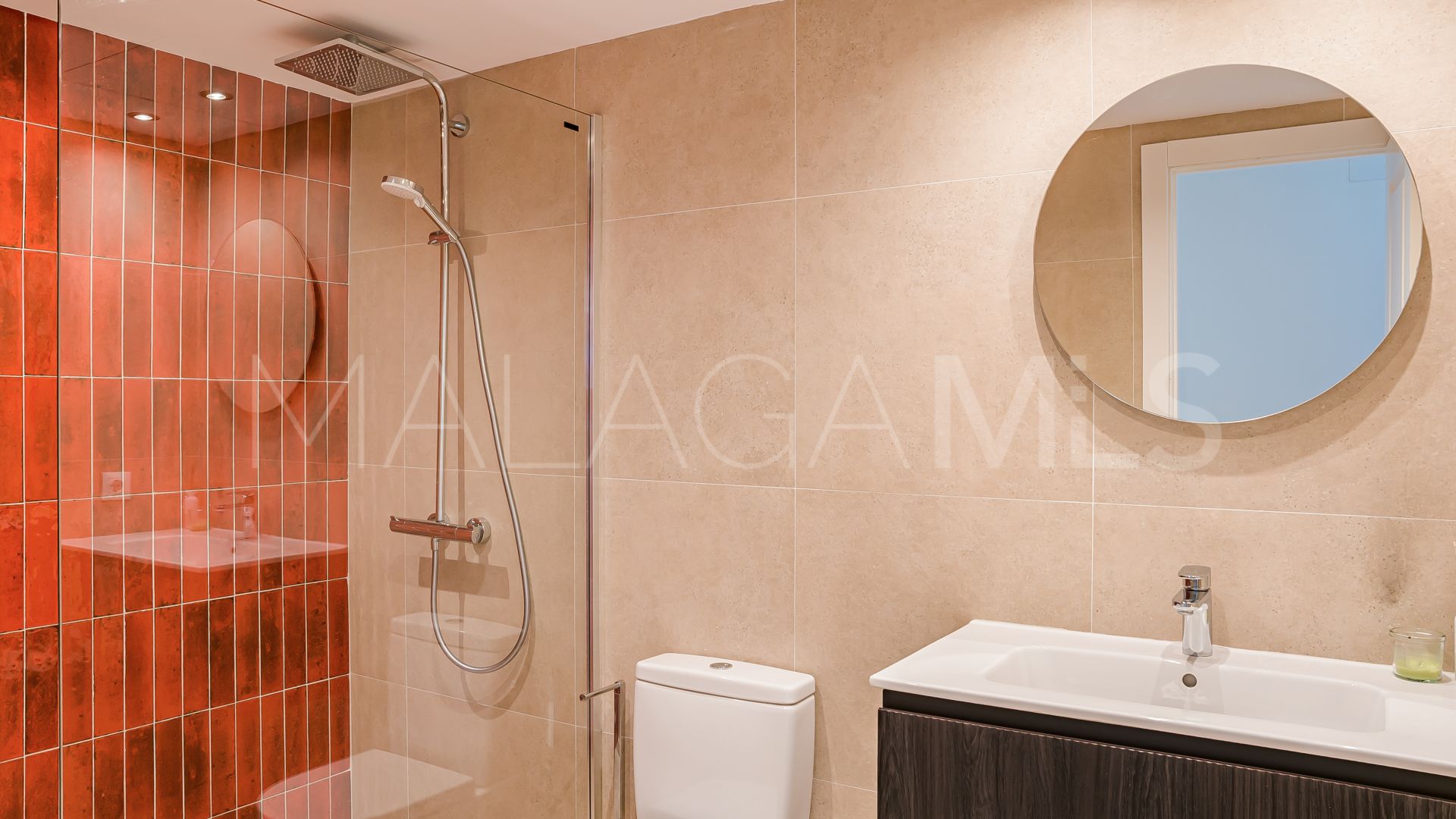 Takvåning for sale in Nueva Andalucia