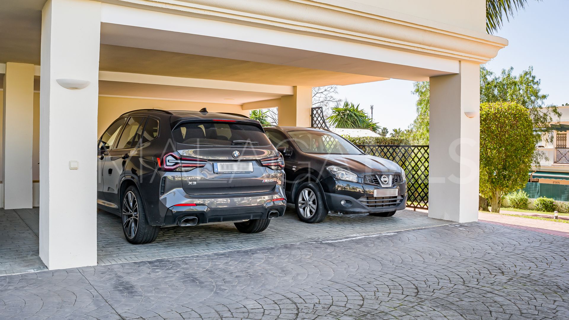 Takvåning for sale in Nueva Andalucia