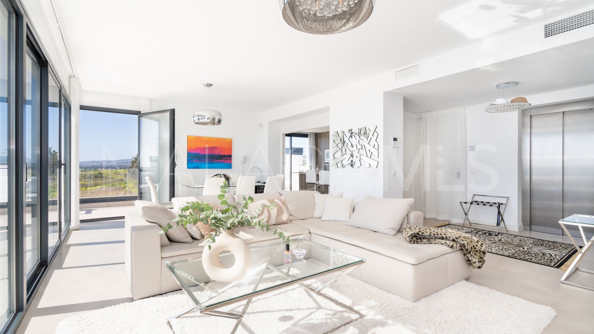 Las Mesas penthouse for sale