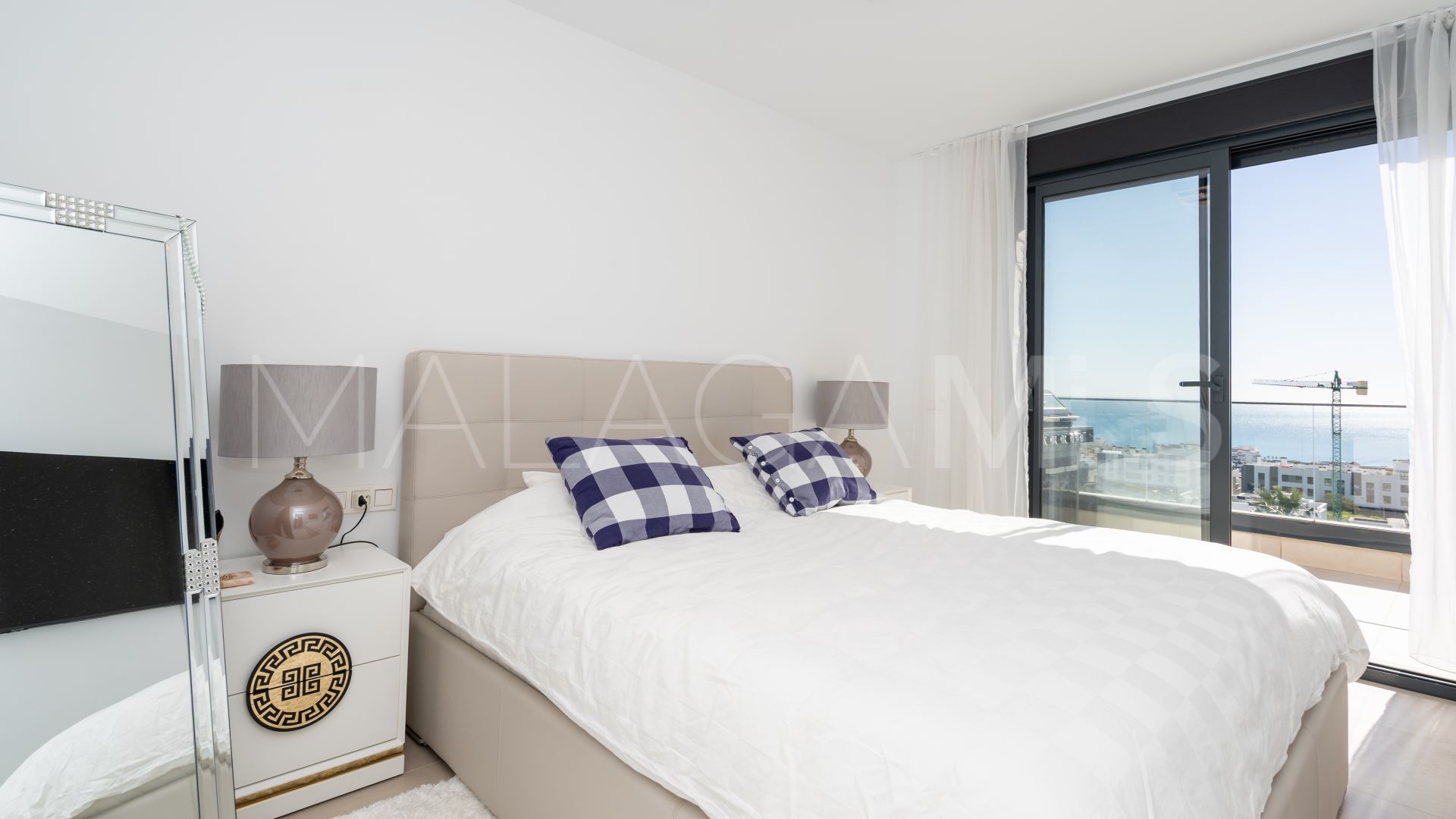 Las Mesas penthouse for sale