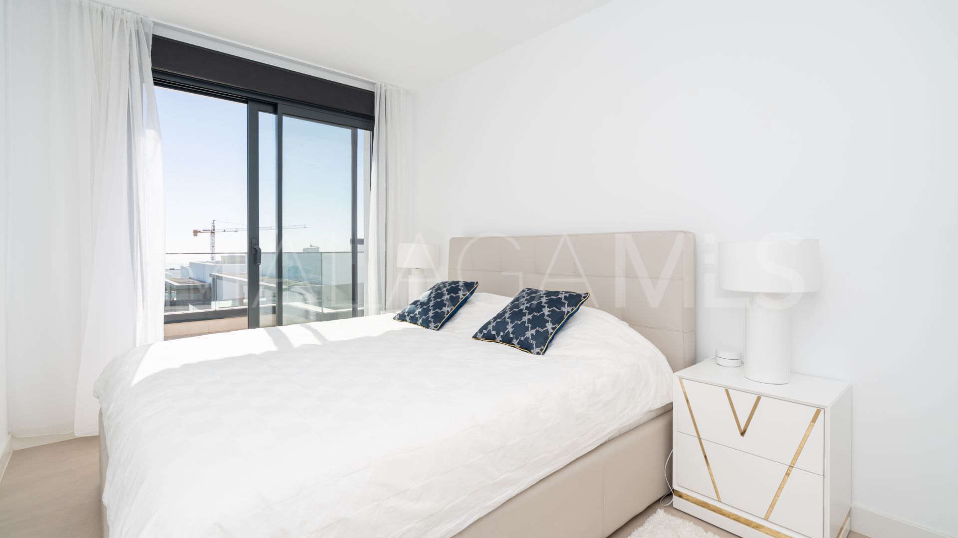 Las Mesas penthouse for sale