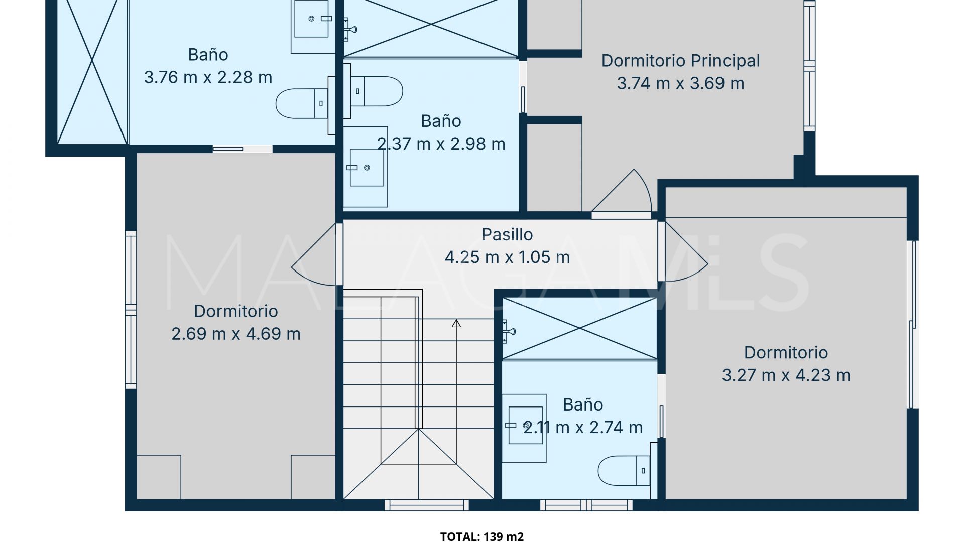 Villa for sale in Nueva Andalucia