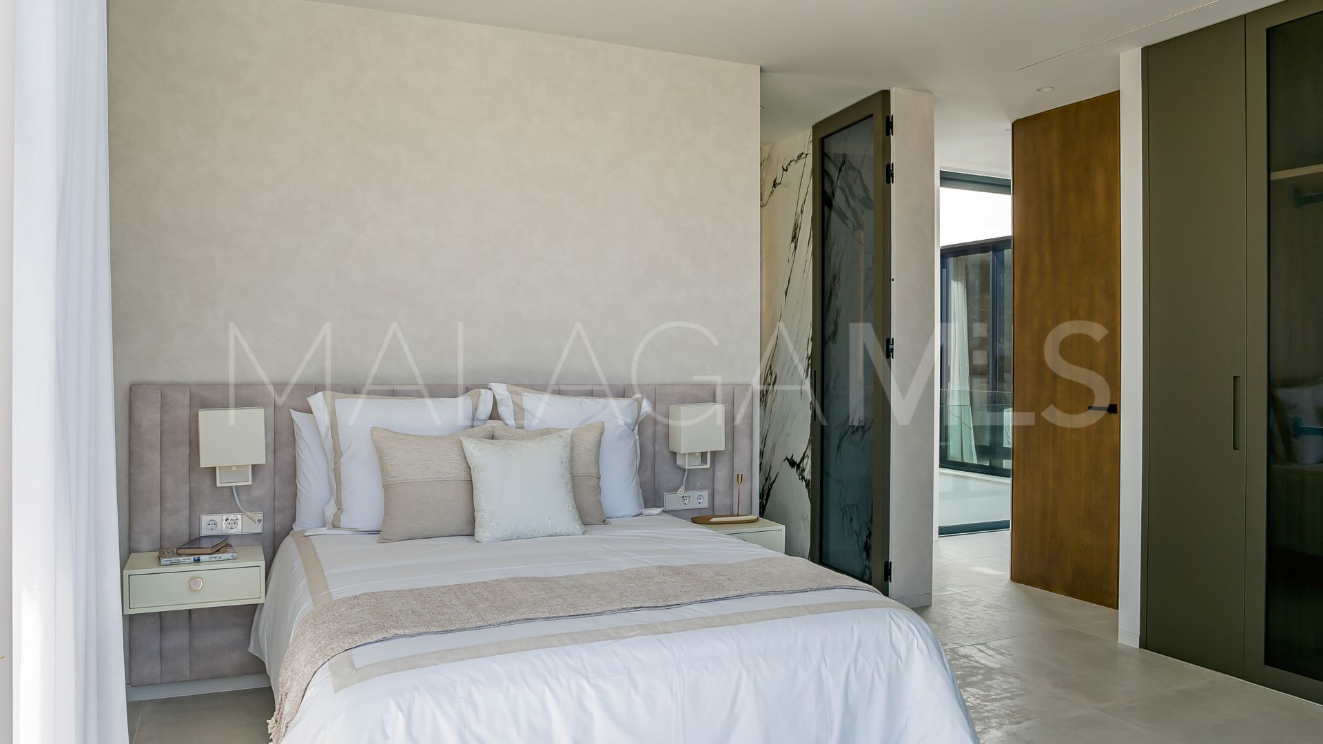 Villa for sale in Paraiso Alto