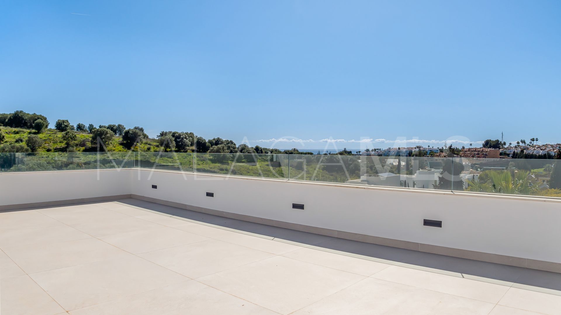 Villa for sale in Paraiso Alto