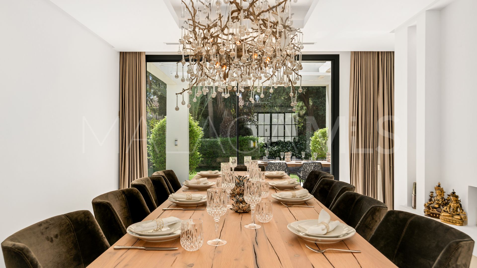 Villa for sale in Marbella Est