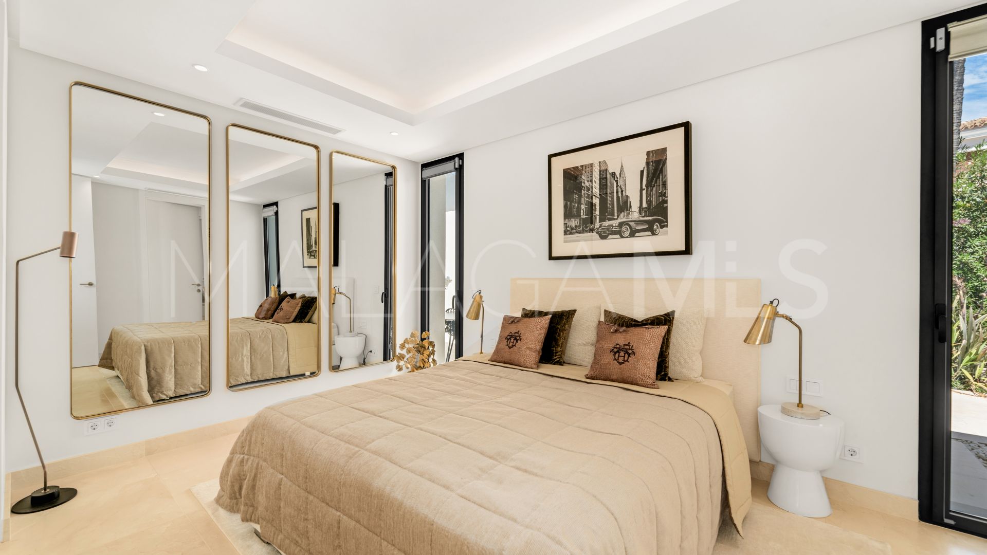 Villa for sale in Marbella Est