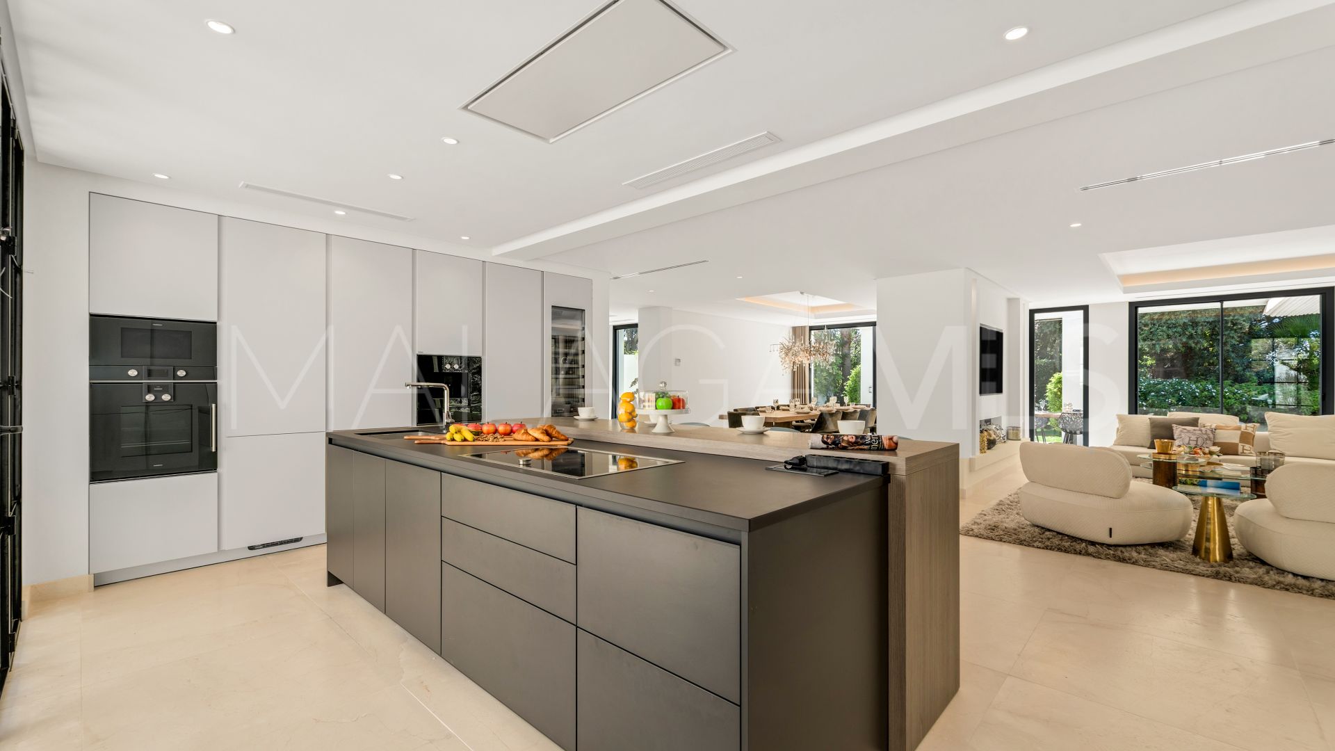 Villa for sale in Marbella Est