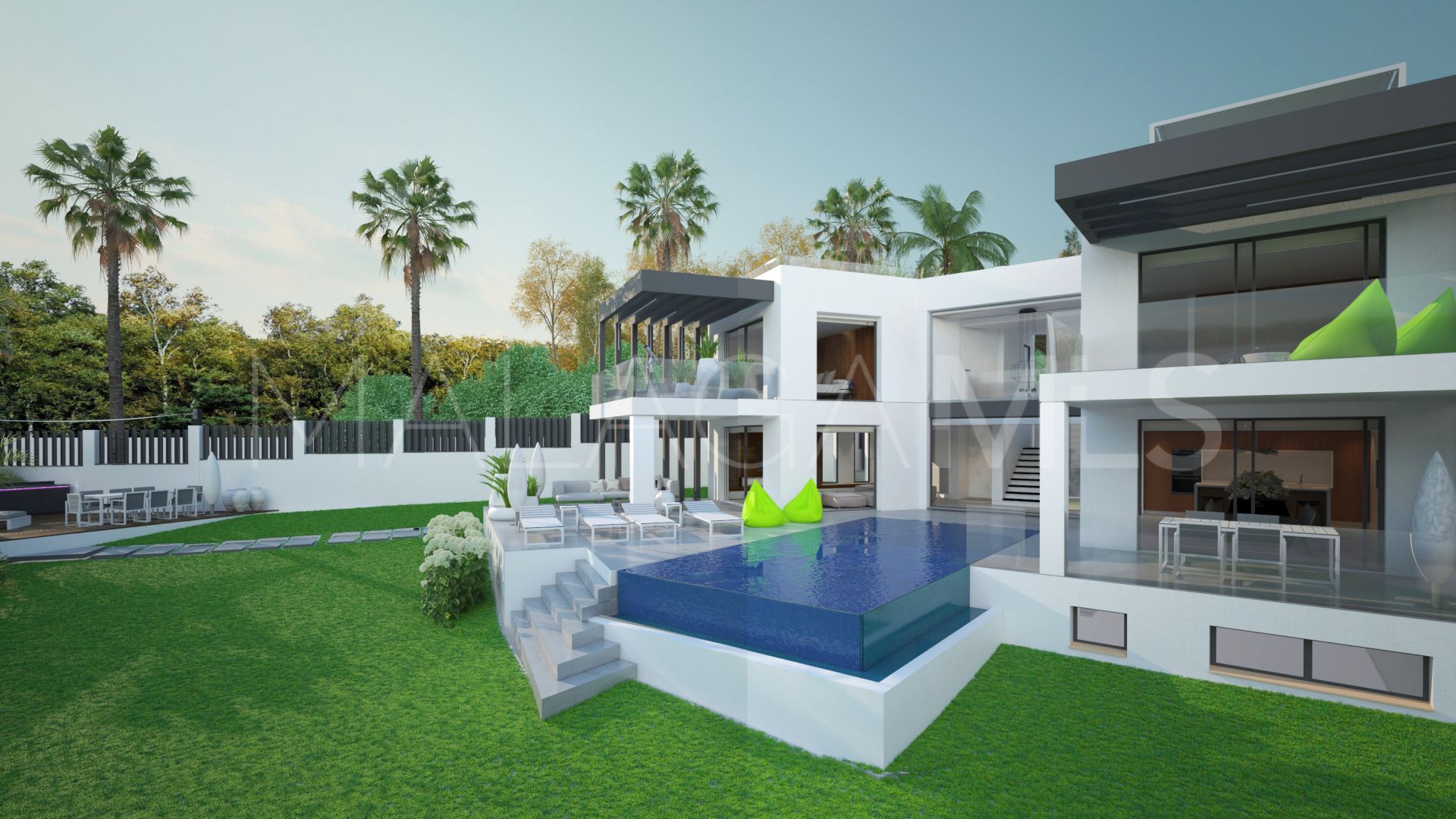 Marbella East 5 bedrooms villa for sale
