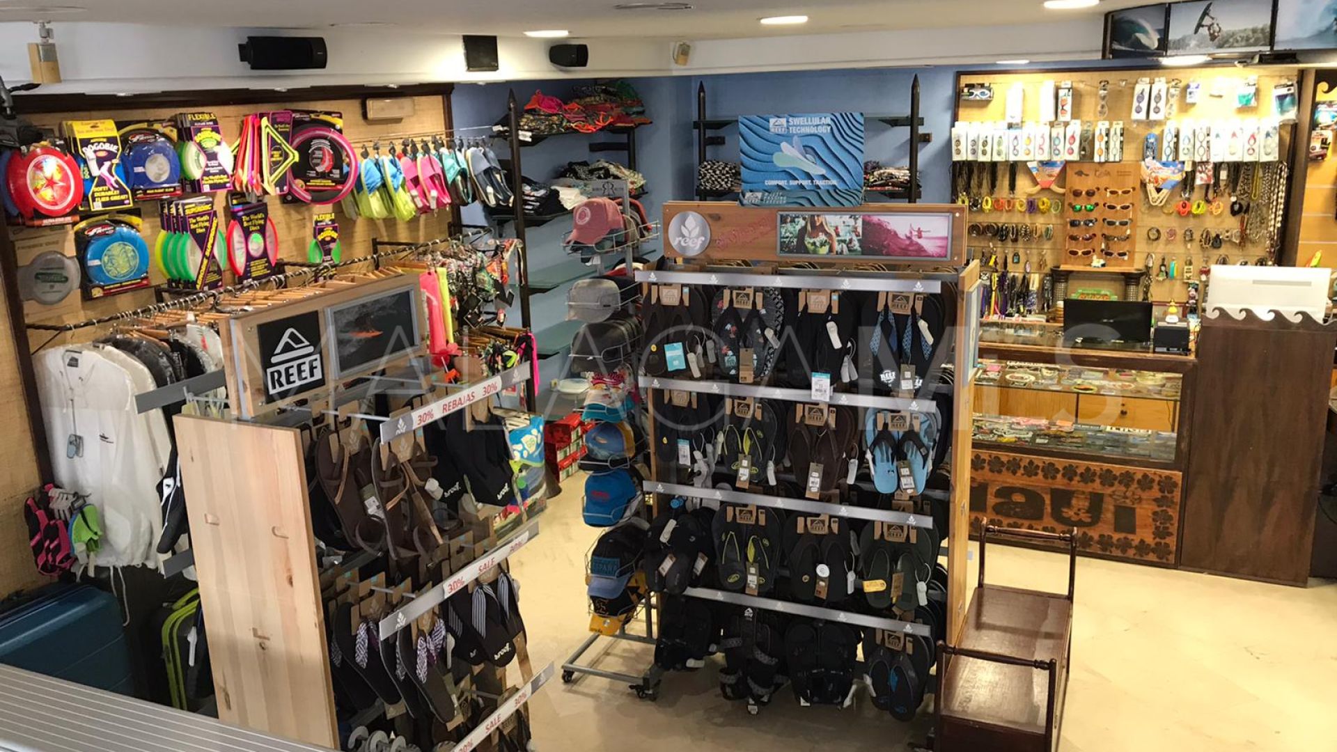 Buy commercial premises in Marbella - Puerto Banus