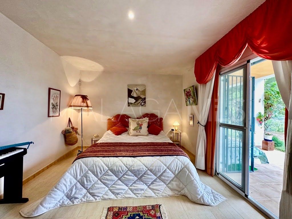 Finca for sale with 3 bedrooms in Monda